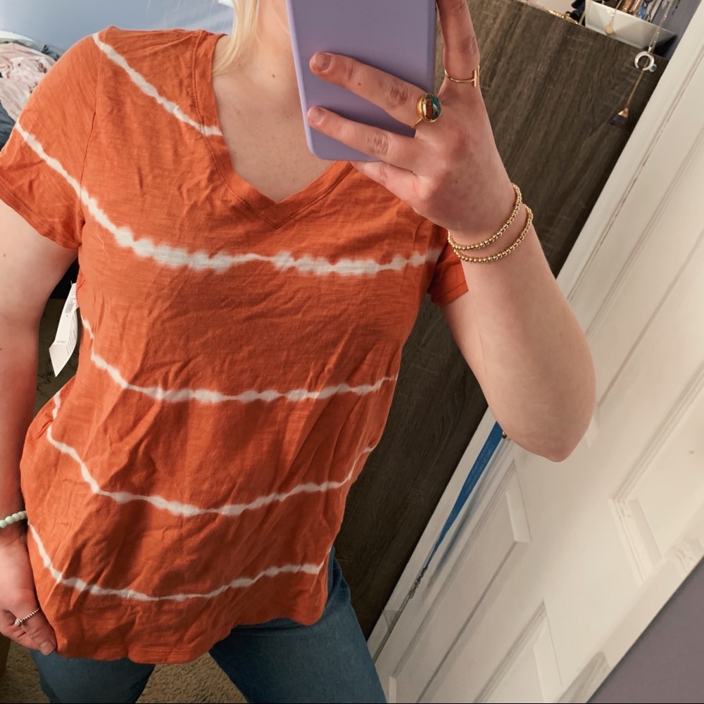OLD NAVY NWT orange tie dyed t shirt